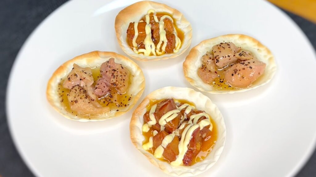 【爆速おつまみ】缶詰はありますか？焼き鳥缶を餃子の皮にのせてトースターで焼くだけ！簡単照りマヨピザの作り方！おうち居酒屋！簡単おつまみ料理でぼっち飯　簡単レシピ
